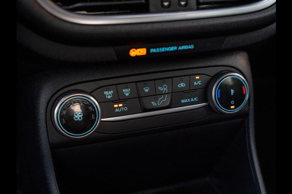 Ford Fiesta 1.0 EcoBoost Hybrid ST-Line LED / Navi / Carplay / ACC / Park assist