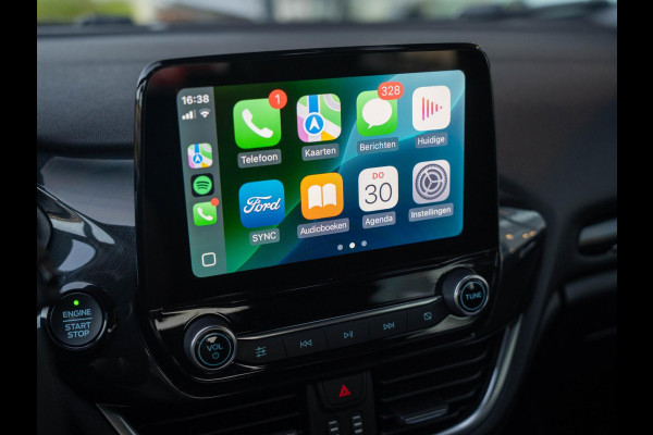 Ford Fiesta 1.0 EcoBoost Hybrid ST-Line LED / Navi / Carplay / ACC / Park assist
