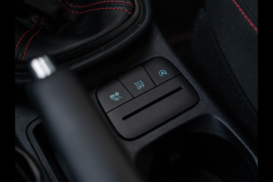 Ford Fiesta 1.0 EcoBoost Hybrid ST-Line LED / Navi / Carplay / ACC / Park assist