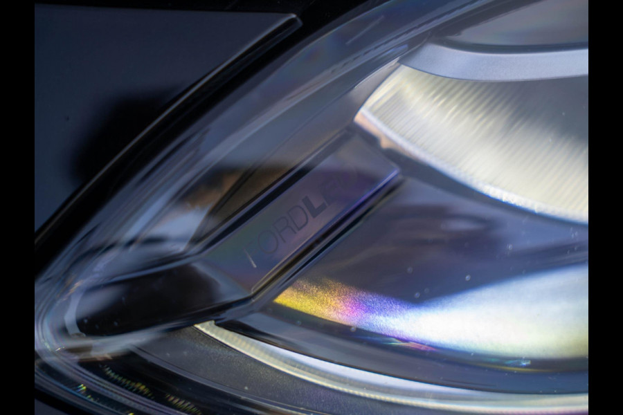 Ford Fiesta 1.0 EcoBoost Hybrid ST-Line LED / Navi / Carplay / ACC / Park assist