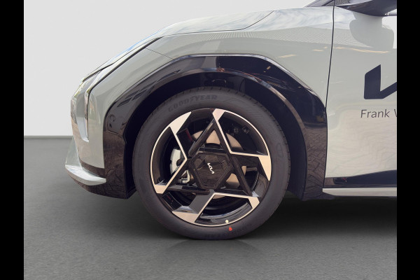 Kia EV4 Fastback GT-PlusLine 81.4 kWh Dodehoekcamera | Stoelventilatie | Pano | 360 Camera | HUD |