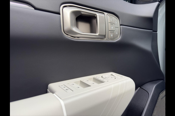 Kia EV4 Fastback GT-PlusLine 81.4 kWh Dodehoekcamera | Stoelventilatie | Pano | 360 Camera | HUD |