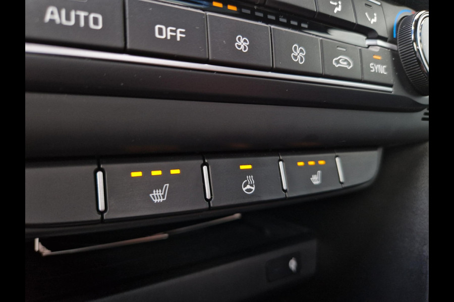 Kia ProCeed 1.5 T-GDi GT-PlusLine | JBL | Pano | Dodehoek | Memory Seat | DAB | Stoelverwarming |