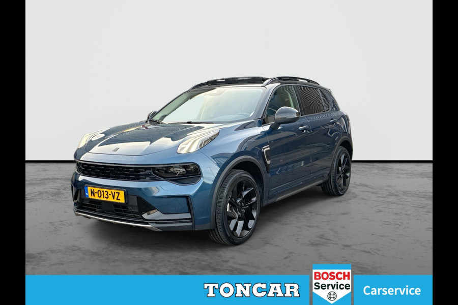 Lynk & Co 01 1.5 Plug in Hybrid Black Line| SkyRoof | Camera | Climate Pack | Pilot Assist | Park Assist | Carplay Android auto