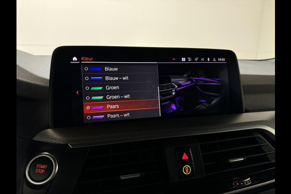 BMW X3 xDrive30e M-Sport Pano Leer Camera HUD Trekh. Sfeer NAP