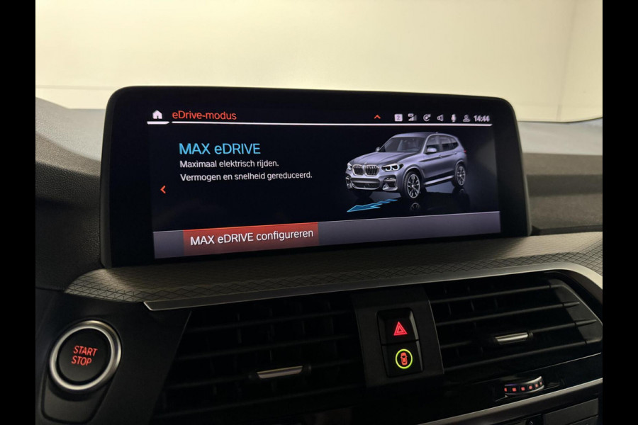 BMW X3 xDrive30e M-Sport Pano Leer Camera HUD Trekh. Sfeer NAP