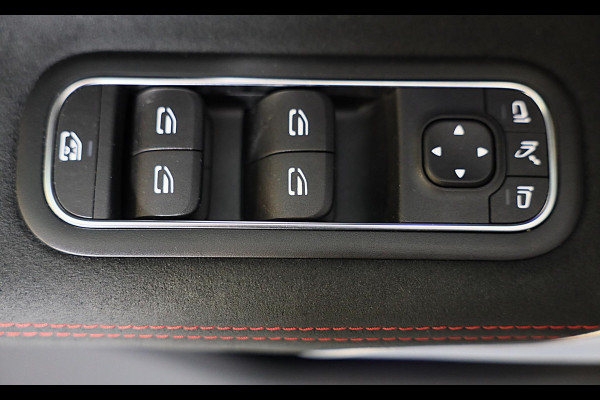 Mercedes-Benz A-Klasse 250 e AMG 45 Look / Memory / Elek Stoelen / Acc / Head Up / 360 Camera / Pano / 18 Inch