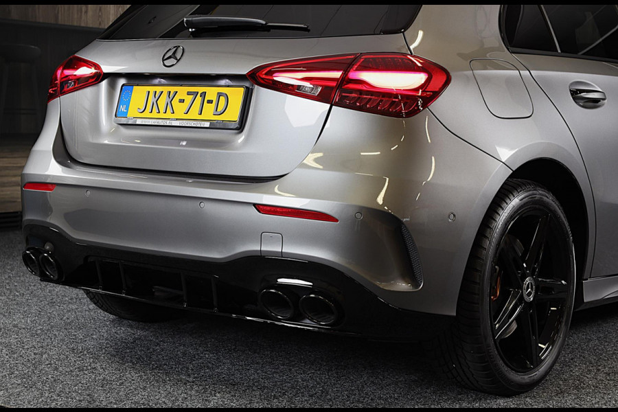 Mercedes-Benz A-Klasse 250 e AMG 45 Look / Memory / Elek Stoelen / Acc / Head Up / 360 Camera / Pano / 18 Inch
