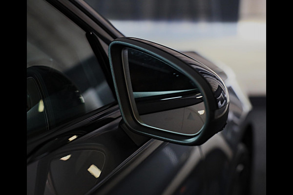 Mercedes-Benz A-Klasse 250 e AMG 45 Look / Memory / Elek Stoelen / Acc / Head Up / 360 Camera / Pano / 18 Inch