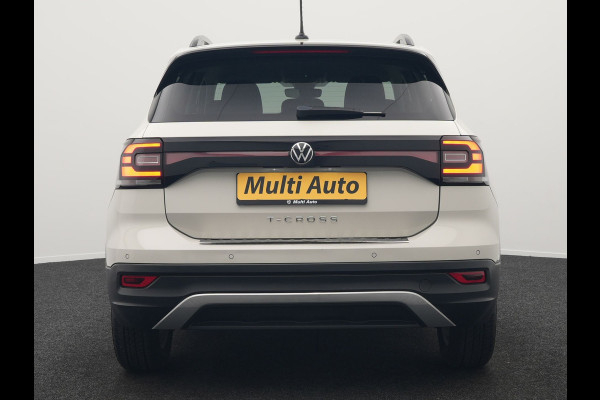Volkswagen T-Cross 1.0 TSI Life 96pk Dealer O.H | Voorstoelen Verwarmd | Apple Carplay | Navigatie | DAB | Front Assist | Climate Control |