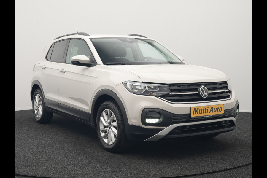 Volkswagen T-Cross 1.0 TSI Life 96pk Dealer O.H | Voorstoelen Verwarmd | Apple Carplay | Navigatie | DAB | Front Assist | Climate Control |