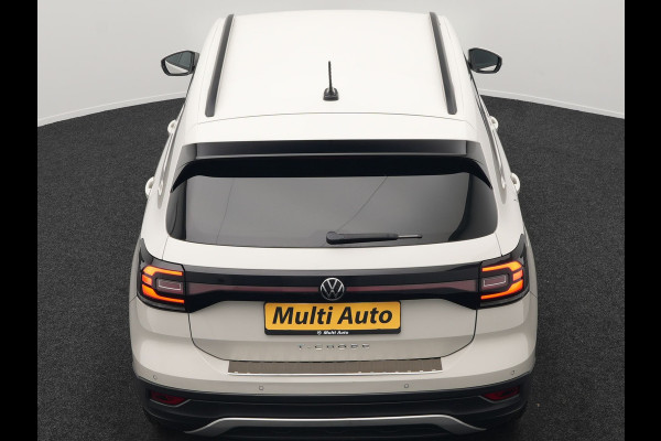 Volkswagen T-Cross 1.0 TSI Life 96pk Dealer O.H | Voorstoelen Verwarmd | Apple Carplay | Navigatie | DAB | Front Assist | Climate Control |