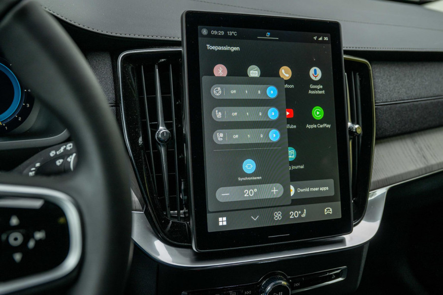 Volvo XC90 2.0 T8 AWD Plus Dark Luchtvering Stoelventilatie