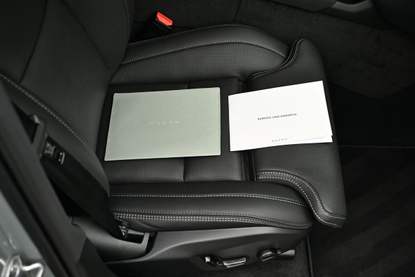 Volvo XC90 2.0 T8 AWD Plus Dark Luchtvering Stoelventilatie