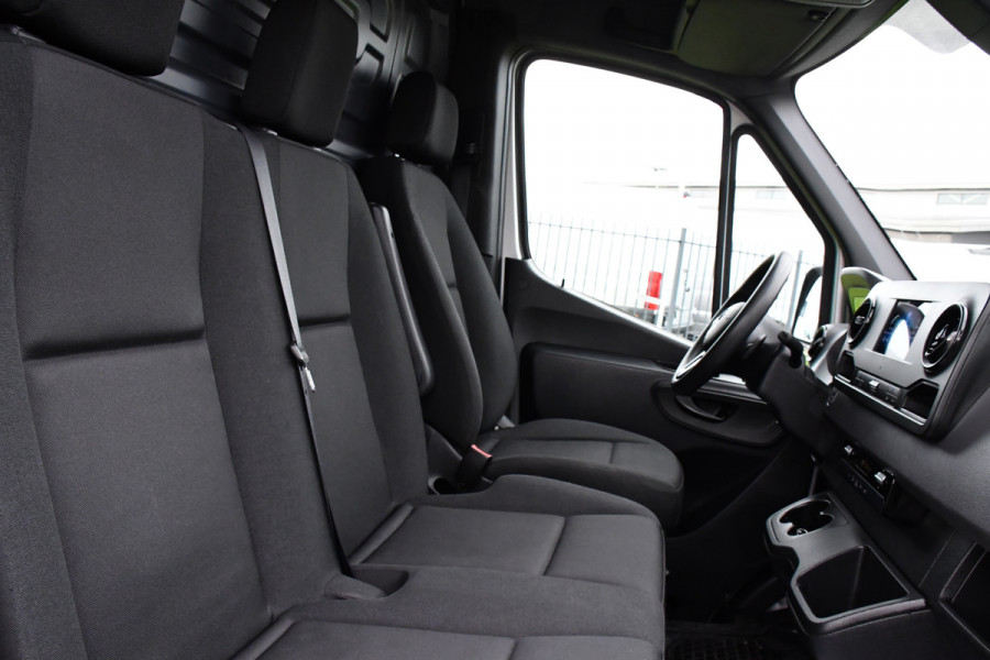 Mercedes-Benz Sprinter 315 1.9 CDI L2H2 RWD PB Edition Camera, Carplay, Dodehoek, 150pk, Automaat, Multimedia, Sensoren, Uniek!