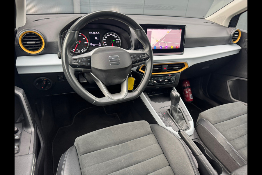 Seat Arona 1.0 TSI 110pk Automaat Style * Navigatie * Camera * Alcantara * Adaptieve Cruise Control *