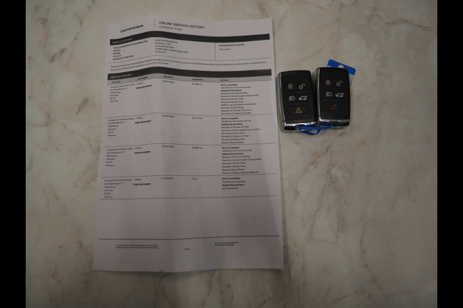 Land Rover Defender 110 2.0 P400e 110 Carpathian | Panoramadak | Black Design | Luchtvering | 360 | Adaptive | Trekhaak