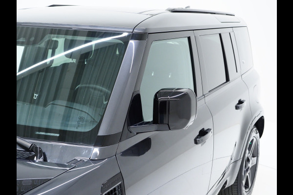 Land Rover Defender 110 2.0 P400e 110 Carpathian | Panoramadak | Black Design | Luchtvering | 360 | Adaptive | Trekhaak