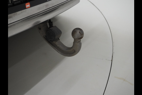 Land Rover Defender 110 2.0 P400e 110 Carpathian | Panoramadak | Black Design | Luchtvering | 360 | Adaptive | Trekhaak