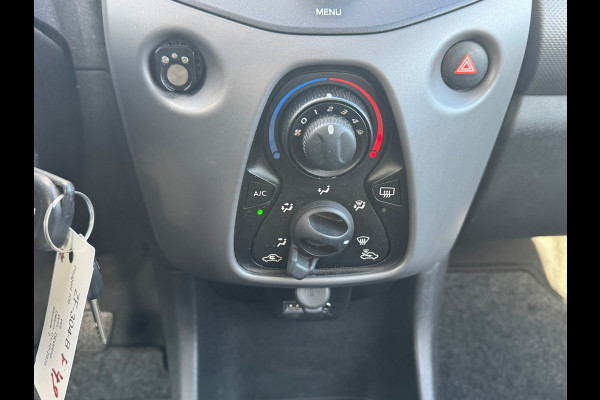 Peugeot 108 1.0 e-VTi Active * Airco * Bluetooth * 5-Deurs *