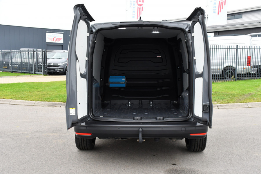 Volkswagen Caddy Cargo Maxi 2.0 TDI PB Edition Adaptieve Cruise, Carplay, LED, 122pk, Stoelverwarming, Trekhaak, Standkachel, Automaat, Uniek!