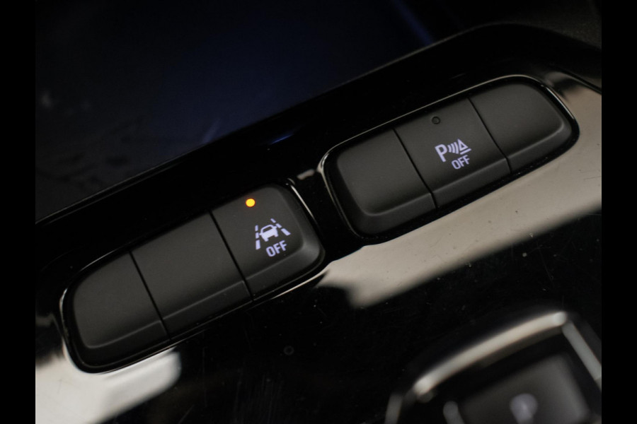 Opel CORSA-E GS Line 50 kWh Sport (APPLE CARPLAY,NAVI,DIGITALE COCKPIT,CRUISE,SPORTSTOELEN,CAMERA,GETINT,NETTESTAAT)