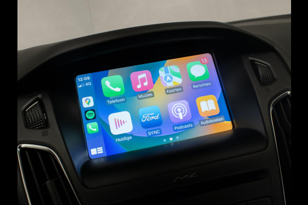 Ford FOCUS Wagon 1.0 Lease Sport Edition (APPLE CARPLAY,NAVI,CRUISE,SPORTSTOELEN,LM VELGEN,PDC,GETINT,NETTESTAAT) Ford FOCUS Wagon 1.0 Lease Sport Edition (APPLE CARPLAY,NAVI,CRUISE,SPORTSTOELEN,LM VELGEN,PDC,GETINT,NETTESTAAT)