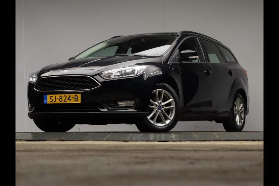 Ford FOCUS Wagon 1.0 Lease Sport Edition (APPLE CARPLAY,NAVI,CRUISE,SPORTSTOELEN,LM VELGEN,PDC,GETINT,NETTESTAAT) Ford FOCUS Wagon 1.0 Lease Sport Edition (APPLE CARPLAY,NAVI,CRUISE,SPORTSTOELEN,LM VELGEN,PDC,GETINT,NETTESTAAT)