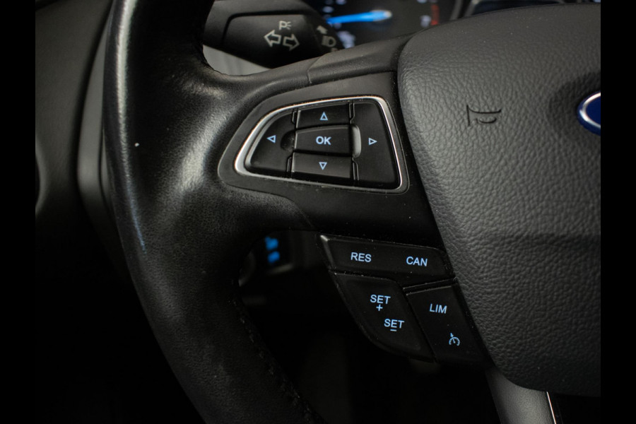 Ford FOCUS Wagon 1.0 Lease Sport Edition (APPLE CARPLAY,NAVI,CRUISE,SPORTSTOELEN,LM VELGEN,PDC,GETINT,NETTESTAAT) Ford FOCUS Wagon 1.0 Lease Sport Edition (APPLE CARPLAY,NAVI,CRUISE,SPORTSTOELEN,LM VELGEN,PDC,GETINT,NETTESTAAT)