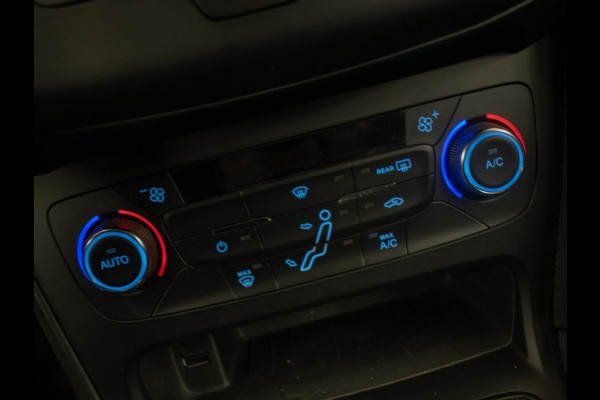 Ford FOCUS Wagon 1.0 Lease Sport Edition (APPLE CARPLAY,NAVI,CRUISE,SPORTSTOELEN,LM VELGEN,PDC,GETINT,NETTESTAAT) Ford FOCUS Wagon 1.0 Lease Sport Edition (APPLE CARPLAY,NAVI,CRUISE,SPORTSTOELEN,LM VELGEN,PDC,GETINT,NETTESTAAT)