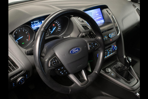 Ford FOCUS Wagon 1.0 Lease Sport Edition (APPLE CARPLAY,NAVI,CRUISE,SPORTSTOELEN,LM VELGEN,PDC,GETINT,NETTESTAAT) Ford FOCUS Wagon 1.0 Lease Sport Edition (APPLE CARPLAY,NAVI,CRUISE,SPORTSTOELEN,LM VELGEN,PDC,GETINT,NETTESTAAT)