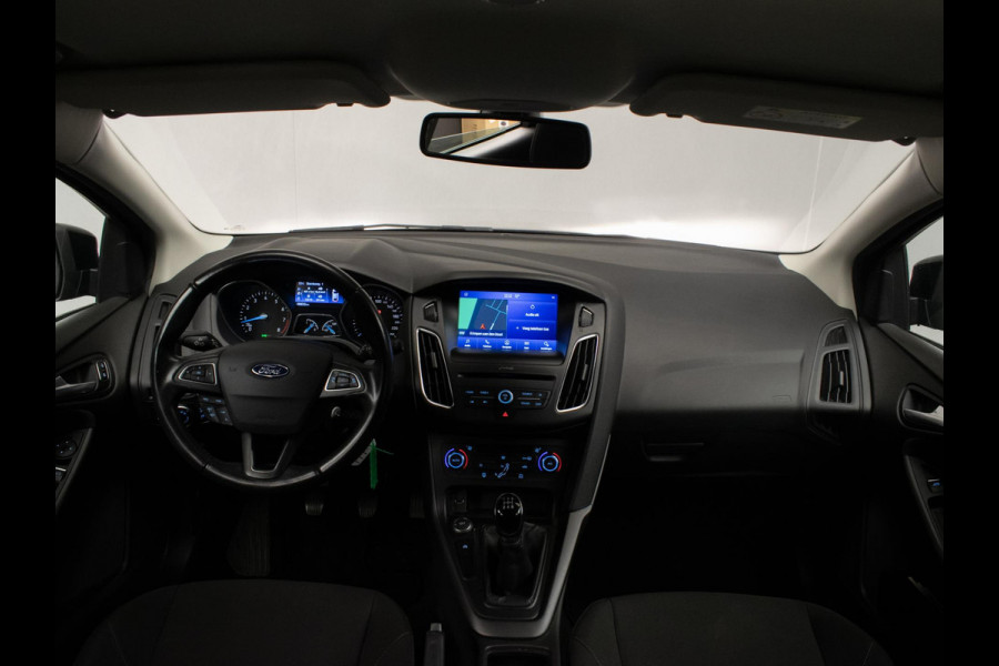 Ford FOCUS Wagon 1.0 Lease Sport Edition (APPLE CARPLAY,NAVI,CRUISE,SPORTSTOELEN,LM VELGEN,PDC,GETINT,NETTESTAAT) Ford FOCUS Wagon 1.0 Lease Sport Edition (APPLE CARPLAY,NAVI,CRUISE,SPORTSTOELEN,LM VELGEN,PDC,GETINT,NETTESTAAT)
