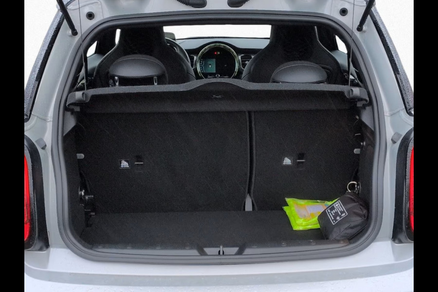 MINI 1.5 Cooper ** JOHN COOPER WORKS, LED, NAVI+, JCW SPORTST, PANORAMA, VIRTUAL, HuD, ADAPT. ONDERST. ** 1e EIG - UNFALLLFREI ** ** INFORMEER OOK NAAR ONZE AANTREKKELIJKE FINANCIAL-LEASE TARIEVEN **