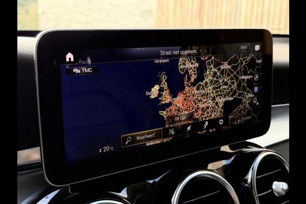 Mercedes-Benz GLC 300e 4MATIC Automaat | Vol leer | LED verlichting | Stoelverwarming | Elektrisch verstelbare stoelen | Blauw metallic | Climate