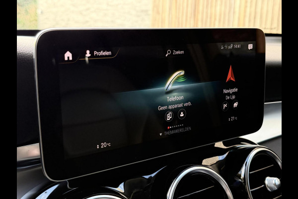 Mercedes-Benz GLC 300e 4MATIC Automaat | Vol leer | LED verlichting | Stoelverwarming | Elektrisch verstelbare stoelen | Blauw metallic | Climate