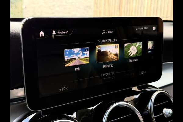 Mercedes-Benz GLC 300e 4MATIC Automaat | Vol leer | LED verlichting | Stoelverwarming | Elektrisch verstelbare stoelen | Blauw metallic | Climate