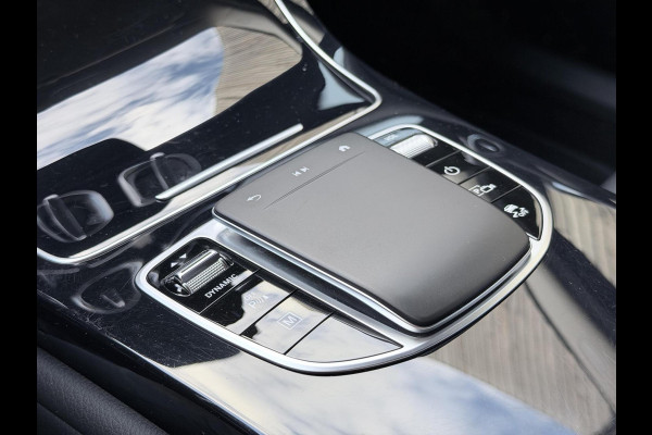 Mercedes-Benz GLC 300e 4MATIC Automaat | Vol leer | LED verlichting | Stoelverwarming | Elektrisch verstelbare stoelen | Blauw metallic | Climate