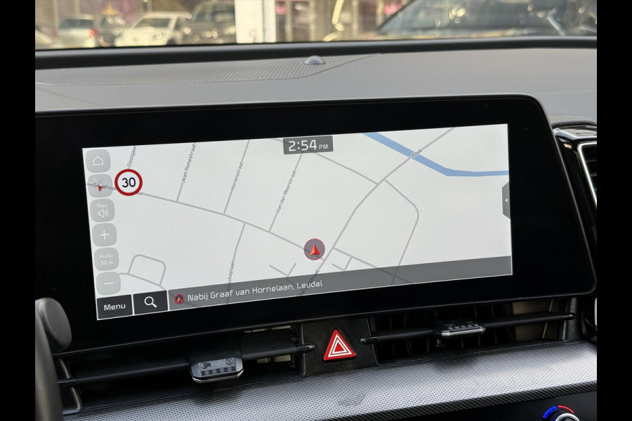 Kia Sportage 1.6 T-GDi HEV DynamicLine | Stoel + Stuurverwarming, Groot scherm, CarPlay, Keyless, 18inch, Parkeersensoren, December 2023 Kia Sportage 1.6 T-GDi HEV DynamicLine | Stoel + Stuurverwarming, Groot scherm, CarPlay, Keyless, 18inch, Parkeersensoren, December 2023