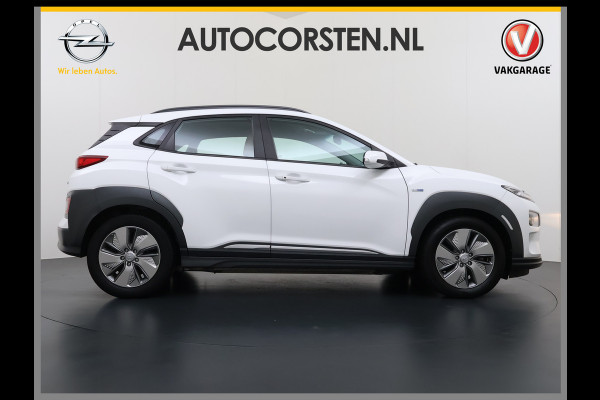 Hyundai Kona EV 64kWh Leer Warmtepomp Camera Adap. Cruise + stop&go Apple Carplay Android Comfort Ecc Pdc Navi* Isofix DAB Led Lmv 17" Lane Assist FCA Keyless 1e Eigenaar Origineel Nederlandse Auto