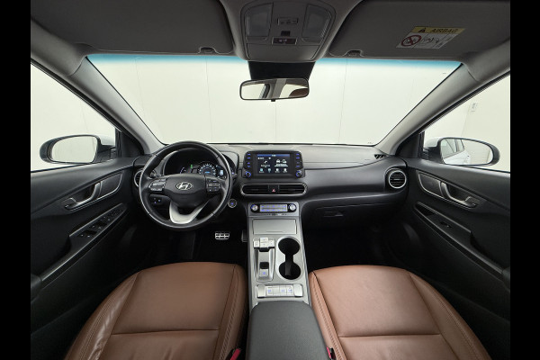 Hyundai Kona EV 64kWh Leer Warmtepomp Camera Adap. Cruise + stop&go Apple Carplay Android Comfort Ecc Pdc Navi* Isofix DAB Led Lmv 17" Lane Assist FCA Keyless 1e Eigenaar Origineel Nederlandse Auto