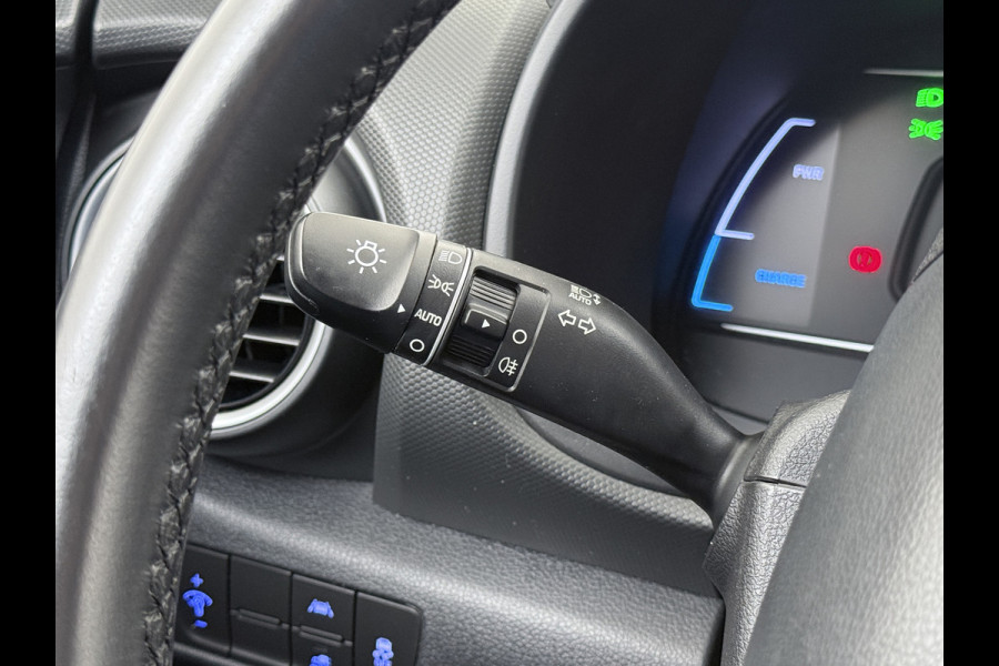 Hyundai Kona EV 64kWh Leer Warmtepomp Camera Adap. Cruise + stop&go Apple Carplay Android Comfort Ecc Pdc Navi* Isofix DAB Led Lmv 17" Lane Assist FCA Keyless 1e Eigenaar Origineel Nederlandse Auto