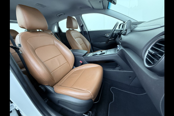 Hyundai Kona EV 64kWh Leer Warmtepomp Camera Adap. Cruise + stop&go Apple Carplay Android Comfort Ecc Pdc Navi* Isofix DAB Led Lmv 17" Lane Assist FCA Keyless 1e Eigenaar Origineel Nederlandse Auto