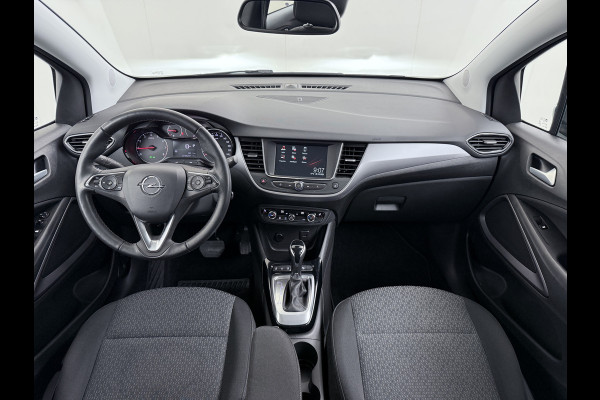 Opel Crossland T 131PK AUT-6 Apple Carplay Android Auto Navi* Ecc Cruise Control Camera Stoel+Stuurverwarming Pdc Elegance DAB Bluetooth Lane Assist Led Winter Pakket Parkeer Pakket Mooie en complete Opel Crossland! € 32.000 nieuw! EURO6