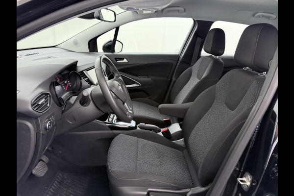 Opel Crossland T 131PK AUT-6 Apple Carplay Android Auto Navi* Ecc Cruise Control Camera Stoel+Stuurverwarming Pdc Elegance DAB Bluetooth Lane Assist Led Winter Pakket Parkeer Pakket Mooie en complete Opel Crossland! € 32.000 nieuw! EURO6