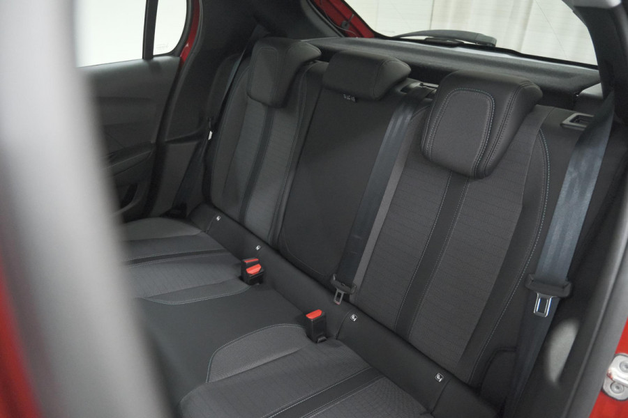 Peugeot 208 PureTech 100 Allure Pack | Camera | Stoelverwarming | Apple Carplay | Parkeersensoren
