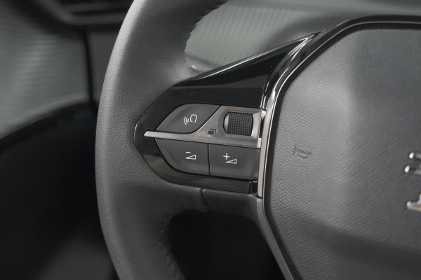 Peugeot 208 PureTech 100 Allure Pack | Camera | Stoelverwarming | Apple Carplay | Parkeersensoren