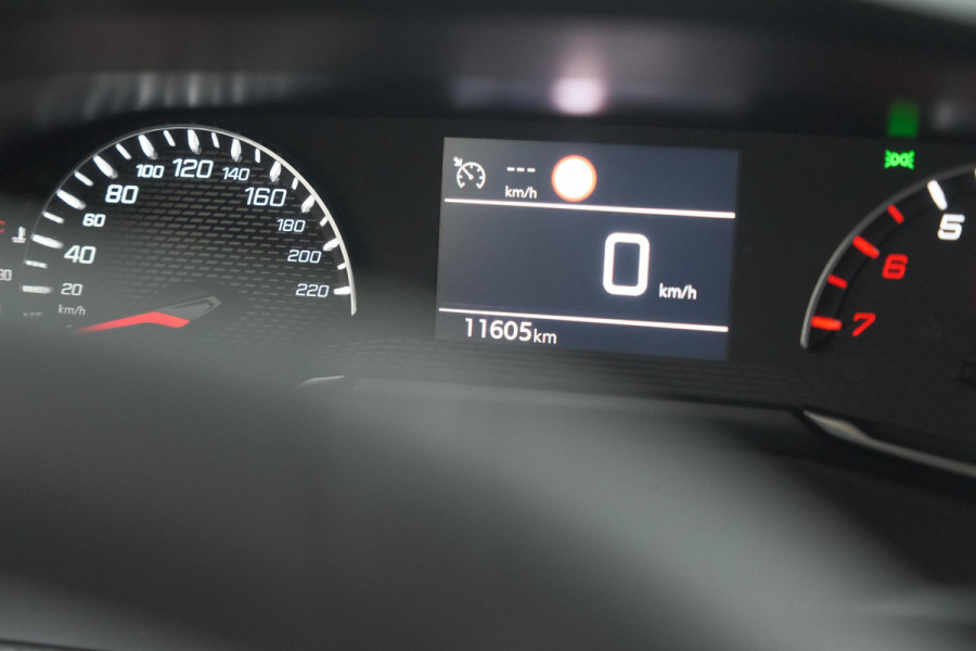 Peugeot 208 PureTech 100 Allure Pack | Camera | Stoelverwarming | Apple Carplay | Parkeersensoren