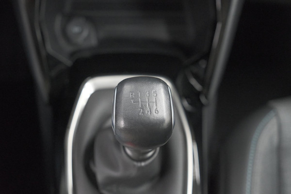 Peugeot 208 PureTech 100 Allure Pack | Camera | Stoelverwarming | Apple Carplay | Parkeersensoren