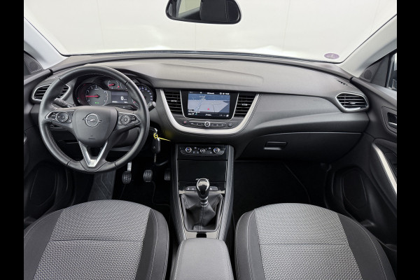 Opel Grandland X T131PK Trekhaak Navi Ecc Apple Carplay Android Auto Cruise Control Pdc Edition Lmv Licht-Regensensor Verkeersbordlezer PrivacyGlas IntelliLink Bluetooth Origineel Nederlandse Auto 1.400KG Trekgewicht! € 35.000 nieuw! Bij ons volledig Onderhouden