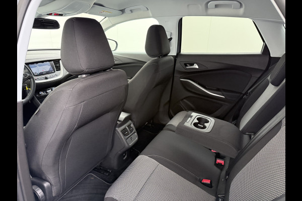 Opel Grandland X T131PK Trekhaak Navi Ecc Apple Carplay Android Auto Cruise Control Pdc Edition Lmv Licht-Regensensor Verkeersbordlezer PrivacyGlas IntelliLink Bluetooth Origineel Nederlandse Auto 1.400KG Trekgewicht! € 35.000 nieuw! Bij ons volledig Onderhouden